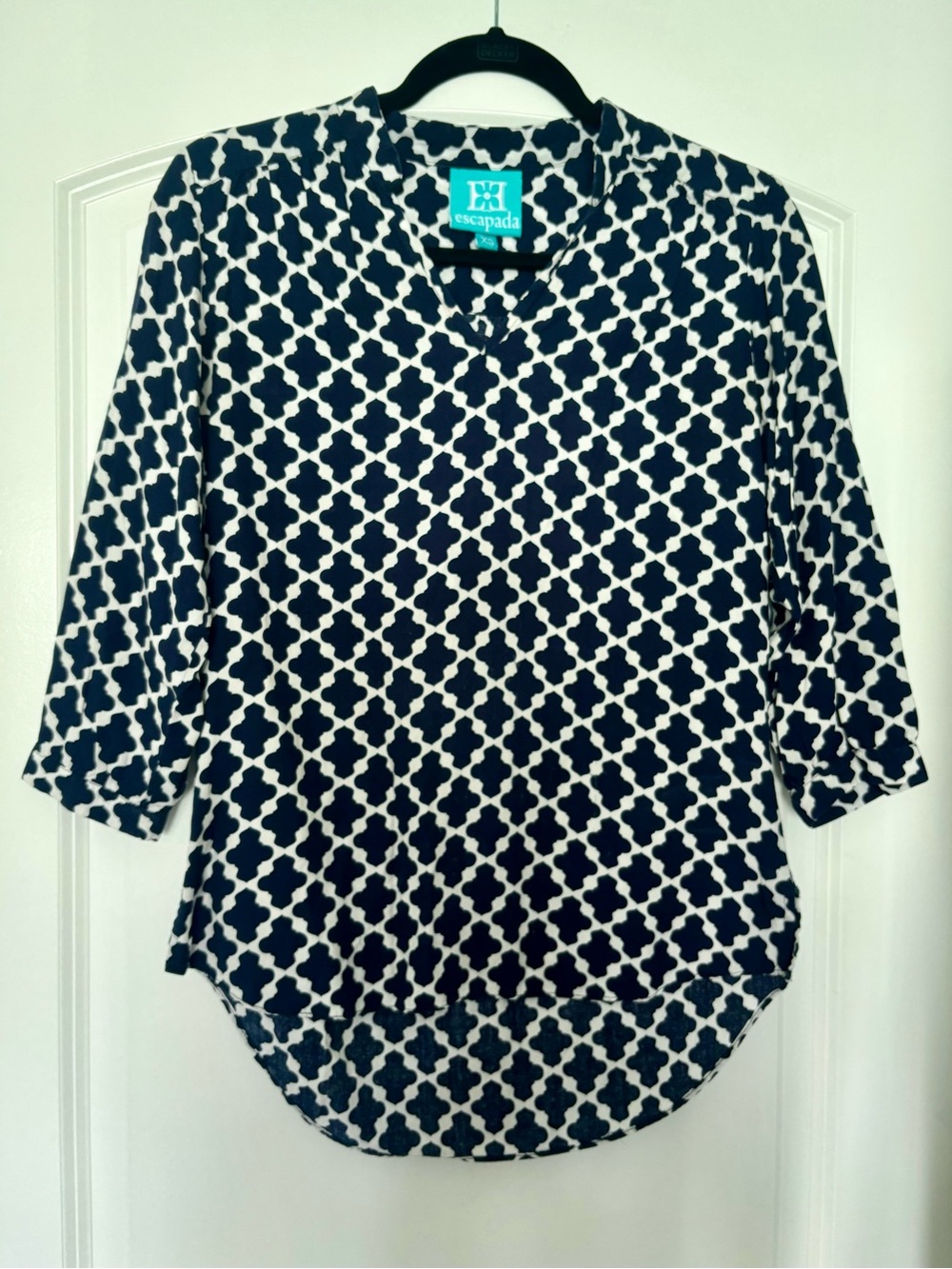 escapada Navy and White Geometric Tunic Top